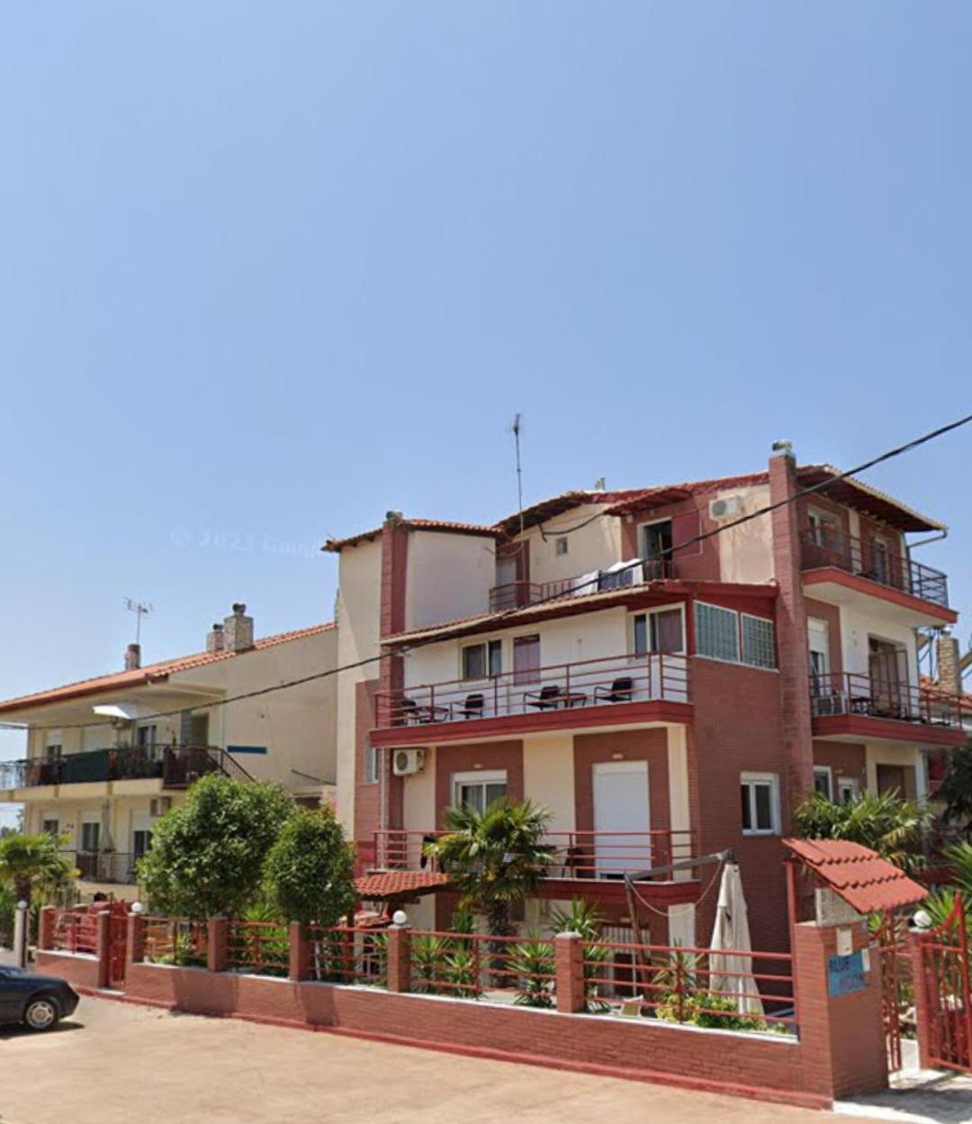 Blue Moon Accommodation 네아 미카니오나 객실 사진