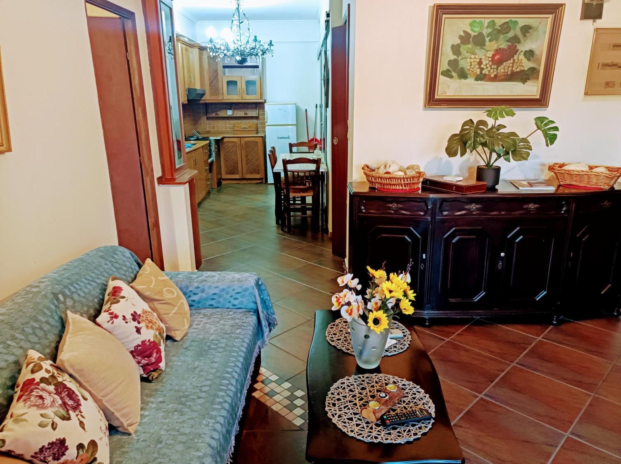 Blue Moon Accommodation 네아 미카니오나 객실 사진